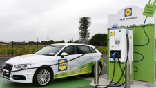 Lidl is already operating rapid EV chargers at 20 of its Irish stores (pictured). Image: Lidl Ireland
